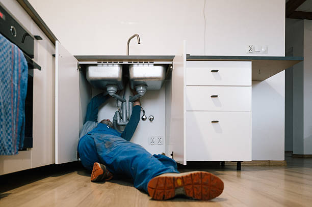 Professional Pipe Repair technician working in Woodbridge, NJ
